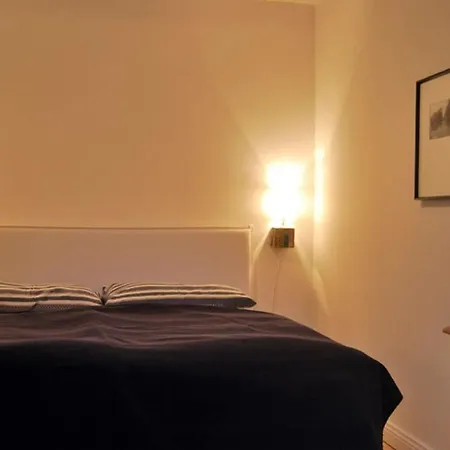 Kurnkoomer Apartamento Alkersum